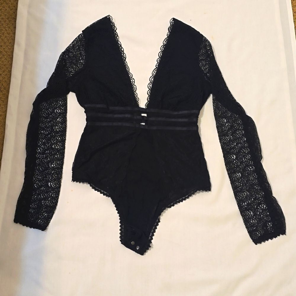 Jonathan Simkhai Lace Bodysuit small